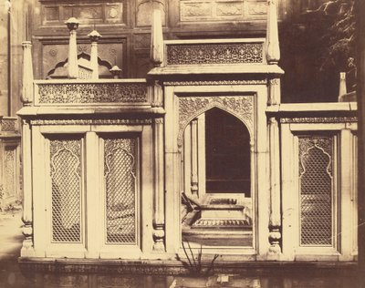 Tanımlanamayan bir mezara giriş by Charles Moravia