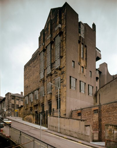 Mimar Charles Rennie Mackintosh (1868-1928) tarafından tasarlanan Güzel Sanatlar Okulu