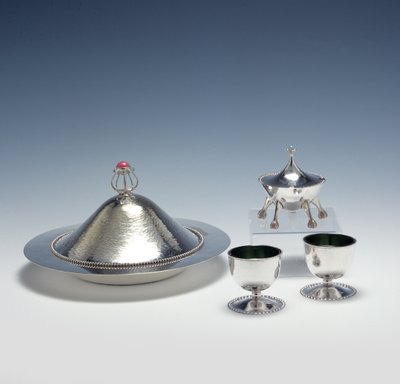 Metal işleri, 1893-1907 by Charles Robert Ashbee