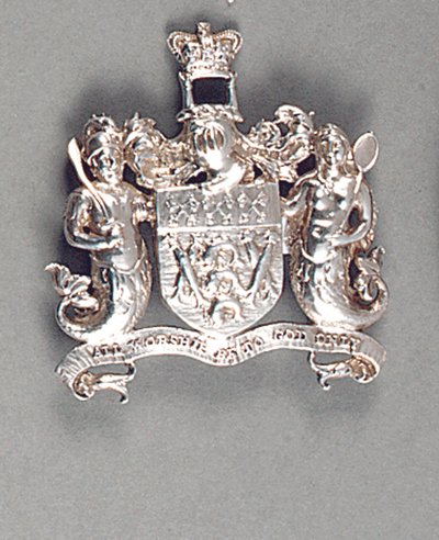 Viktorya dönemi üniforma rozeti, 1841 by Charles and Storer Reily