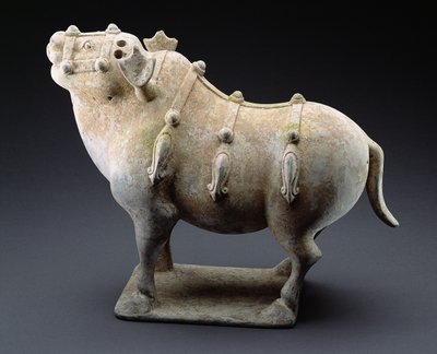 Boğa, Savaşan Devletler dönemi, MÖ 1027-220 (toprak çömlek) by Chinese School