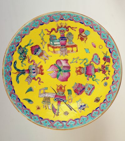 Dekorlu tabak, 1736-95 (seramik) by Chinese School