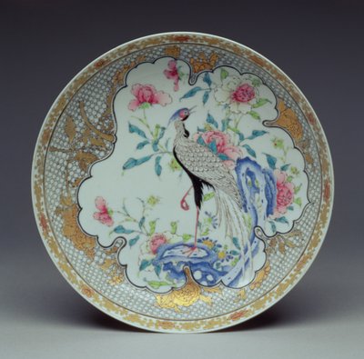 Uzun kuyruklu bir kuş, kayalar ve çiçeklerle boyanmış tabak, Yongzheng Dönemi, 1725-35 (yumurta kabuğu porseleni) by Chinese School