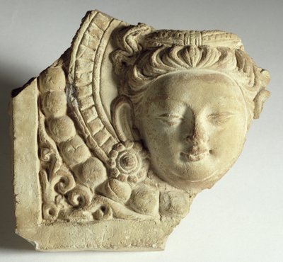Bodhisattva başlı karo, Mingoi, 6-7. yüzyıl (sıva) by Chinese School
