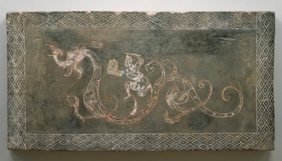 Mezar Tuğlası, MÖ 206-MS 09 (kırmızı ve beyaz pigmentli toprak kap) by Chinese School Chinese School