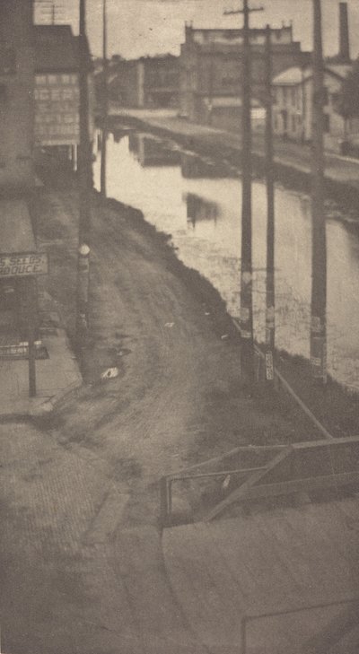 Telgraf Direkleri, c.1900. by Clarence H White