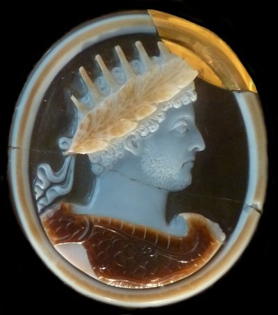 İmparator Commodus Cameo by Classical Antiquities