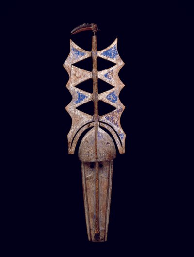 Nwenka maskesi, 20. yüzyıl (ahşap, pigment ve metal) by Culture Bobo