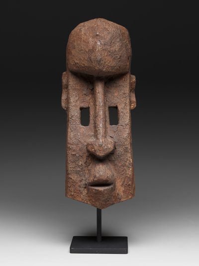 Avcı maskesi (dannana), 20. yüzyılın başlarından ortalarına kadar (ahşap ve kabuklanma) by Culture Dogon