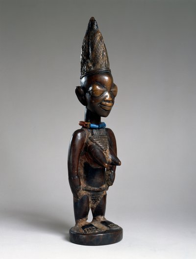 İkiz figür (ere ibeji), Ila-Orangun bölgesi, Nijerya, 19. yüzyılın sonu veya 20. yüzyılın başı (tahta, cam boncuklar ve tukula izleri) by Yoruba Culture