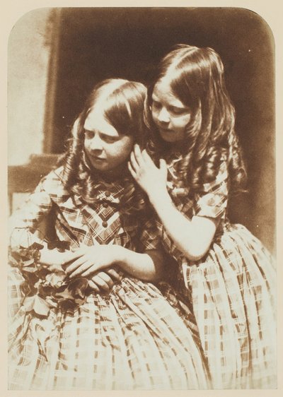 Bayanlar Grierson, c. 1845. Yaratıcılar: David Octavius Hill, Robert Adamson, Hill & Adamson. by Hill and Adamson