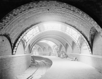 City Hall metro istasyonu, New York, 1904 dolayları (s/b fotoğraf) by Detroit Publishing Co.