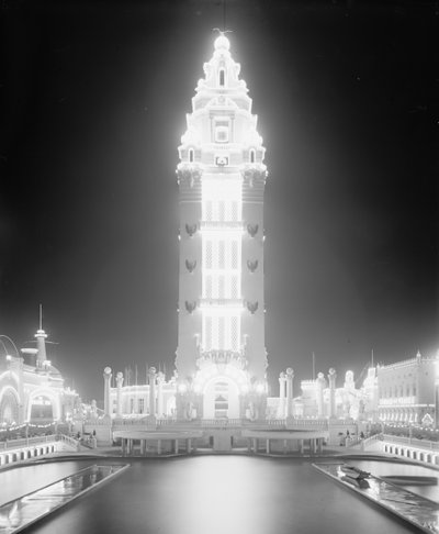 Dreamland at night, Coney Island, New York City, 1905 dolayları (s/b fotoğraf) by Detroit Publishing Co.