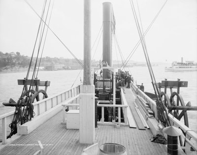 Vapur Clermont, güverte, kıç tarafa bakıyor, 1909 by Detroit Publishing Co.