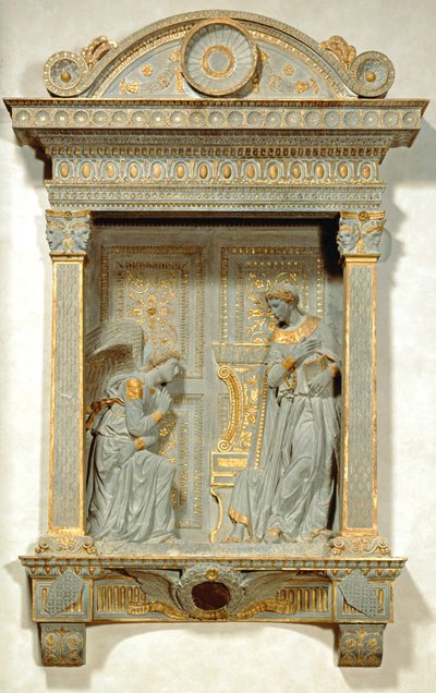 Müjde (taş ve altın) by Donatello