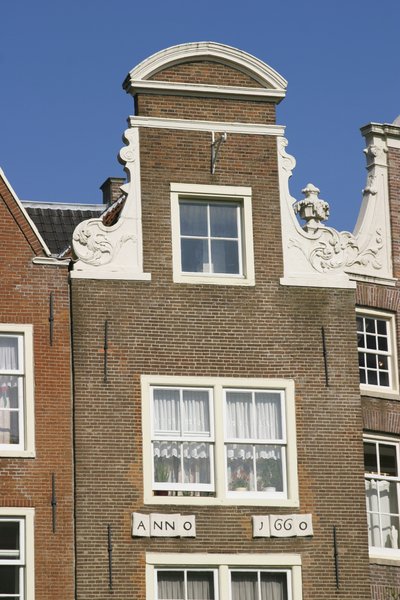 Hollandalı üçgen ev by Dutch School