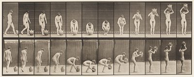 Plaka 224. Su Kavanozunu Başa Kaldırmak ve Kaldırmak by Eadweard Muybridge