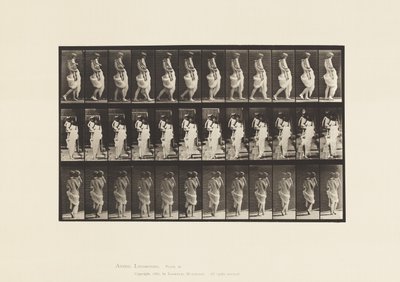 Plaka 35. Yürüyen, Taşıyan Çocuk by Eadweard Muybridge