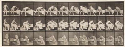 Levha 436. Yatak Yapmak by Eadweard Muybridge