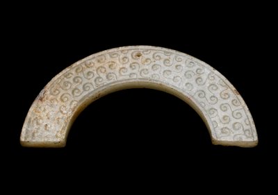 Kolye by Eastern Zhou Dynasty Chinese School