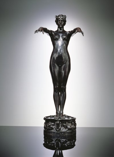 Sirke (bronz) by Edgar Bertram Mackennal