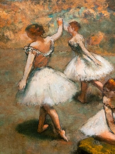 Sahnedeki dansçılar (detay). 1889-1894 civarında. Tuval üzerine yağlıboya. by Edgar Degas