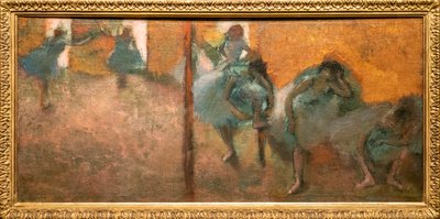 Ev dansçıları. 1900-1905 civarında. Tuval üzerine yağlıboya. by Edgar Degas