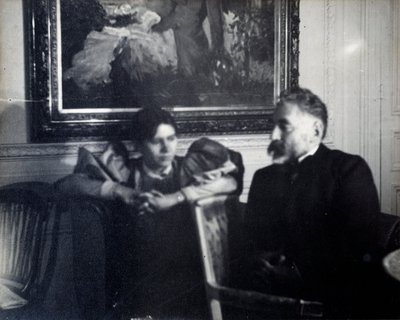 Yazar Stephane Mallarme (1842-1898) ve Paule Gobillard, yeğeni Berthe Morisot