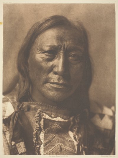 Hayalet Boynuzlu Ayı by Edward S. Curtis