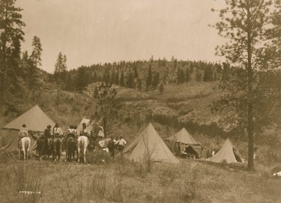 Yazarın Spokan 1910 arasındaki kampı (fotoğraf) by Edward Sheriff Curtis