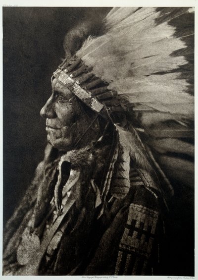 Amerika Kızılderilileri: Kızılderili Şefinin Portresi by Edward Sheriff Curtis