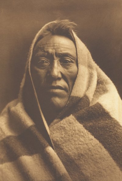 Orta Buzağı - Piegan, 1900. by Edward Sheriff Curtis
