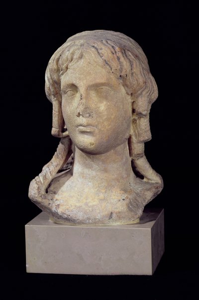 Berenice Başkanı I (MÖ 317-c.275) veya Kleopatra I, Ptolemaios Dönemi (mermer) by Egyptian