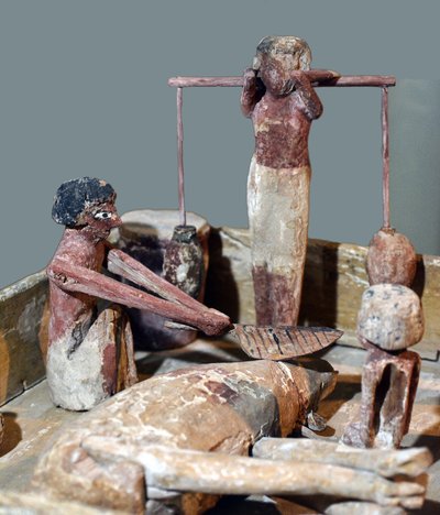Bir kasap dükkânının modeli, Mısır, MÖ 2000-1700 dolayları by Egyptian 12th Dynasty