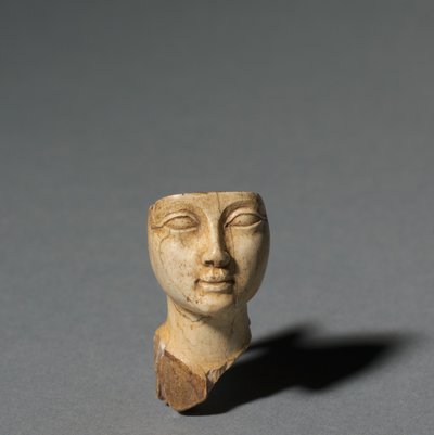 Kozmetik Kaşığından Yüz, MÖ 1391-1353 by Egyptian 18th Dynasty
