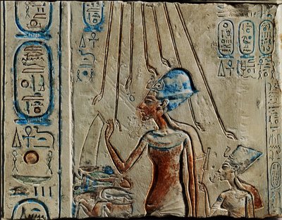 Firavun Akhenaten ve Nefertiti Tanrı Aten