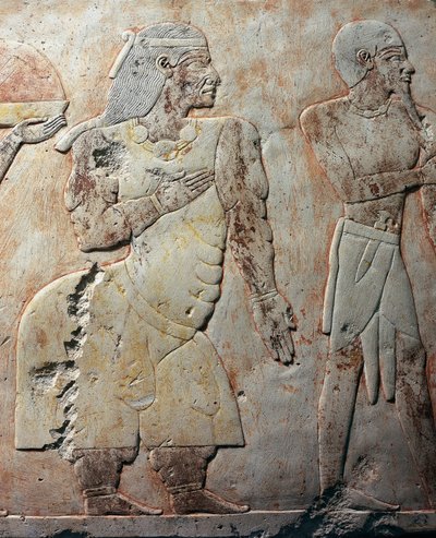 Punt Kraliçesi, Punt Ülkesi#39;ne yapılan keşif gezisini tasvir eden detay sahnesi, boyalı rölyef, Punt sütun dizisi, Hatshepsut#39;un cenaze tapınağı, Deir el-Bahari, Thebes nekropolü (Unesco Dünya Mirası Listesi) by Egyptian 18th Dynasty
