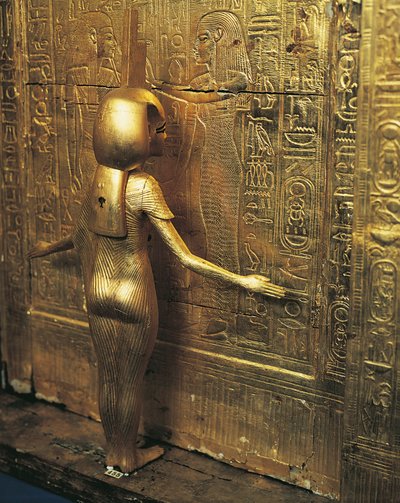  by Egyptian 18th Dynasty