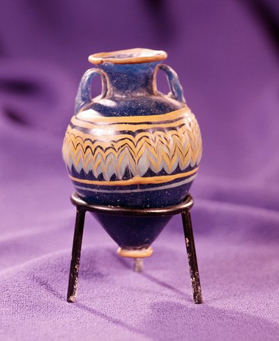 Amfora, MÖ 3.-4. yy (cam) by Egyptian Egyptian