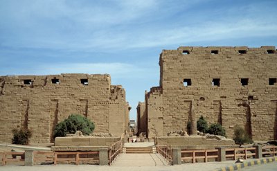 Mısır antikası: Karnak tapınağının görünümü. Mısır by Egyptian Egyptian