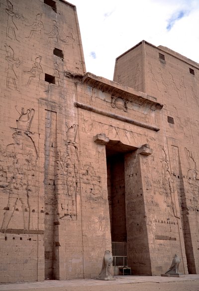 Mısır antikası: İlahi Horus
