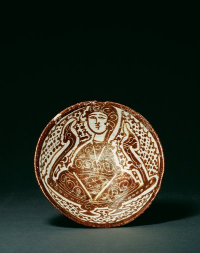 Fatımi zengin kahverengi parıltılı figürlü konik kase by Egyptian School