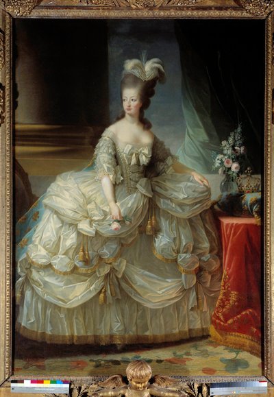Lorraine Habsburg Fransa Kraliçesi (1755-1793) tarafından büyük mahkeme kıyafeti içinde Marie Antoinette