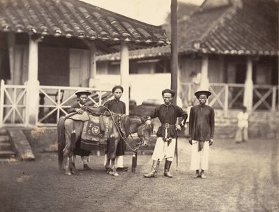 Ata binen zengin Annamite, Cochinchina, 1866. by Emile Gsell