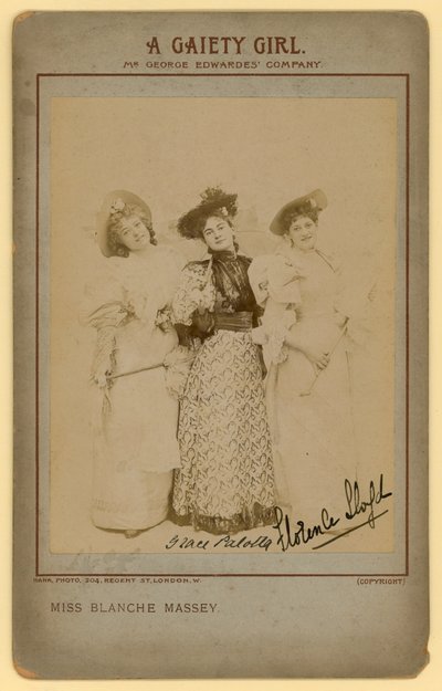 Neşeli Bir Kız - Bayan Blanche Massey, Grace Palotta, Florence Lloyd by English Photographer