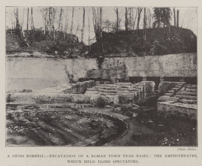 Bir İsviçre Pompeii, Basel yakınlarındaki bir Roma Kasabasının Kazısı, 10.000 Seyircinin Yer aldığı Amfitiyatro by English Photographer