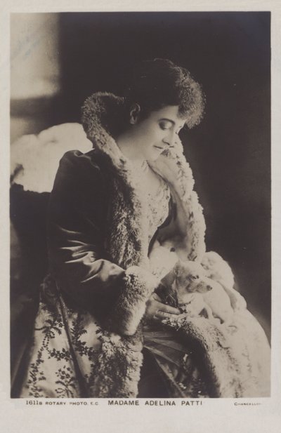 Adelina Patti, İtalyan soprano koloratur by English Photographer