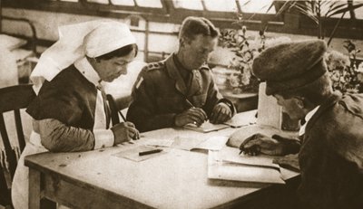 Avustralyalılar ve Zorunlu Askerlik: Bir Londra hastanesinde Avustralya oylaması nasıl alınır, The Illustrated War News