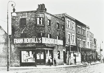 Bentalls, Clarence Street, Kingston: genel görünüm, 1890 by English Photographer
