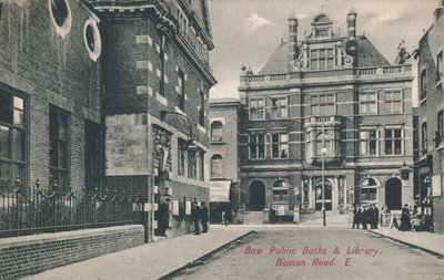 Bow Public Baths and Library, Roman Road, Londra by English Photographer